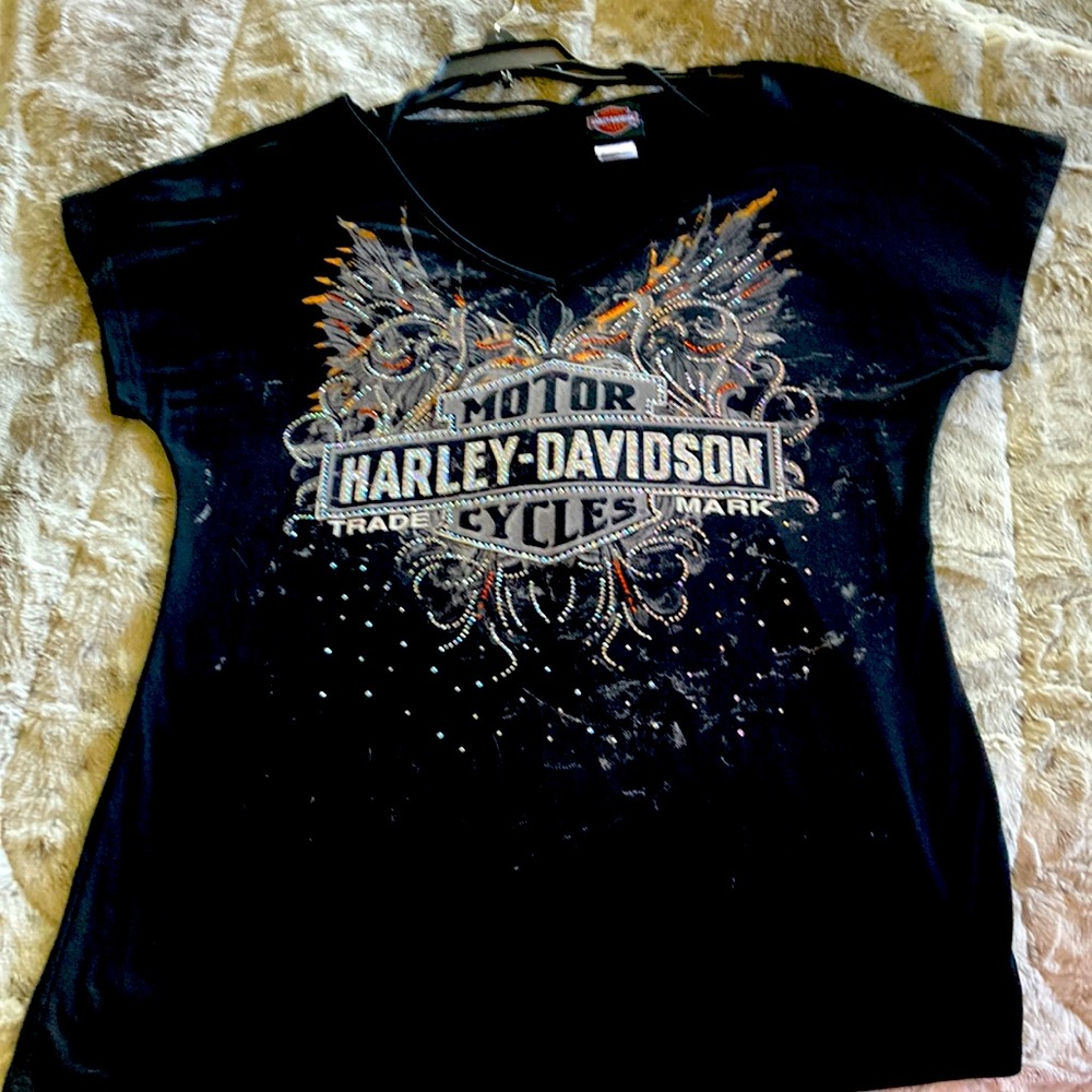 XL Harley Davidson beautiful sequin top worn once perfect condition.